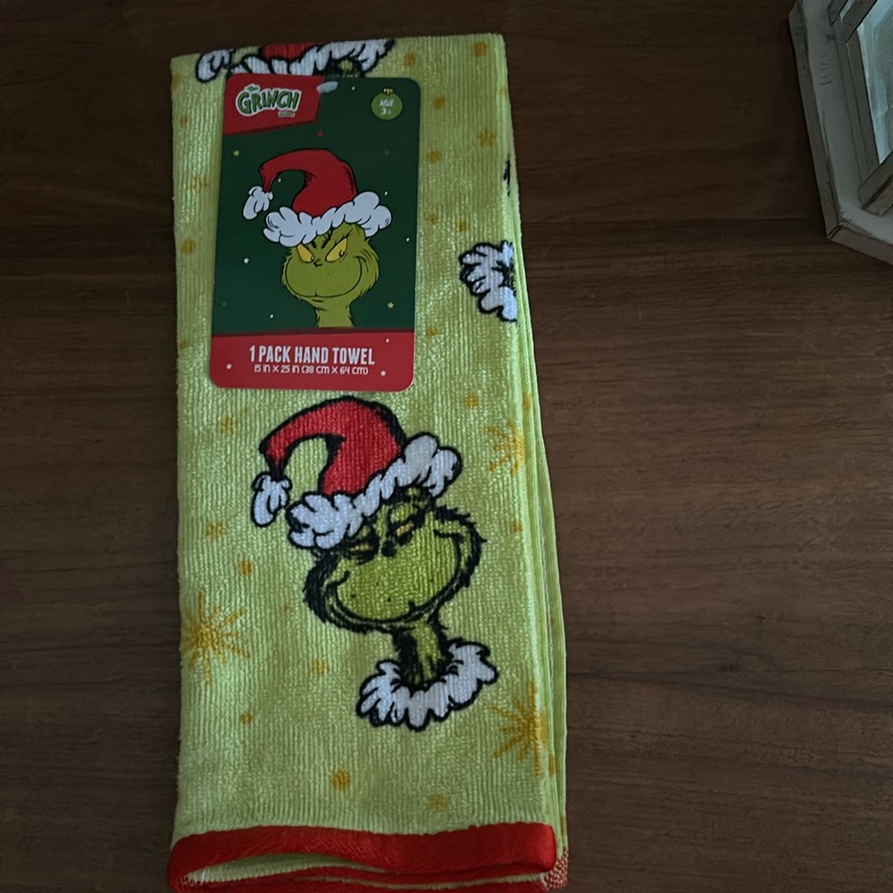 Grinch kitchen towel
